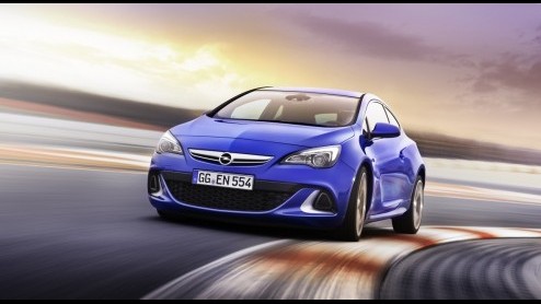 Opel heeft volgende maand op de Autosalon van Genve twee primeurs klaarstaan; de nieuwe Mokka - een kleine SUV - en de Astra OPC, met 280 pk. Ook debuteert de RAD e, een elektrische fiets die gebouwd