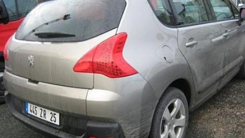 De het zien van de Peugeot Prologue concept was het duidelijk, dit wordt de nieuwe 3008. Het is eigenlijk geen verrassing dat de nieuwe 3008, die in vol ornaat werd gesignaleerd, grotendeels overeenko