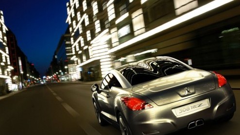 De Peugeot 308 RC Z concept hebben we al eerder gezien, maar tijdens de autotentoonstelling van Lissabon is de productie aangekondigd! Het seriemodel zal onthuld worden tijdens de IAA Frankfurt volgen