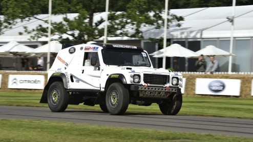 Spannende primeurs, veel spektakel en fraaie historie van de automobielindustrie komt al jaren samen op Goodwood Festival of Speed. De fotogalerij neemt je nog even mee naar het legendarische autofees