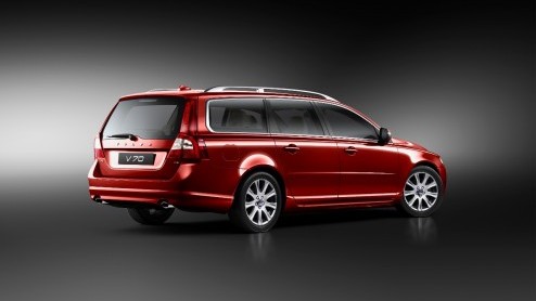 Volvo verwelkomt de extra zuinige DRIVe uitvoeringen van de V70 en S80 terug in het gamma. De nieuwe versies hebben de 115 pk sterke 1.6 liter diesel en profiteren van start/stop-techniek. Helaas valt