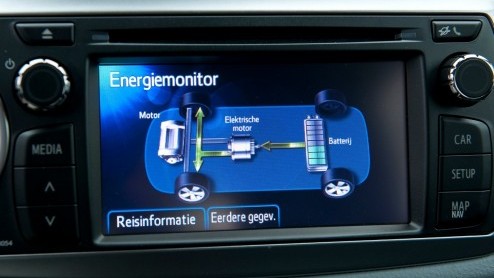 Toyota heeft het alternatief voor de compacte spaardiesel in aantocht. Is het er een op LPG of aardgas? Nee, de Japanners wedden - bijna traditiegetrouw - op een hybride met benzinemotor. De Yaris hyb