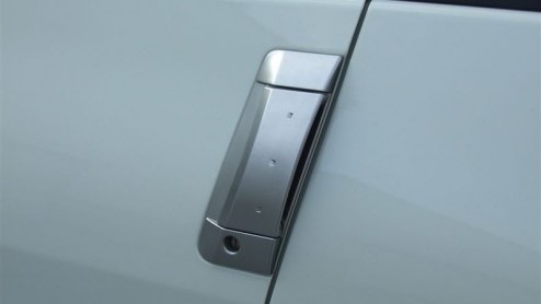 Nissan is al druk doende met de opvolger van de 350Z, maar dat weerhield ons er niet van om toch nog even aan het huidige model te proeven. Een sportcoup met achterwielaandrijving en ruim 300 pk, daa
