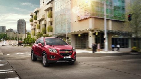 In september stelt Chevrolet de nieuwe Trax voor. De compacte SUV debuteert op de Autosalon van Parijs en wordt leverbaar met twee- of vierwielaandrijving, met keuze uit een 1.4 liter Turbo benzine of