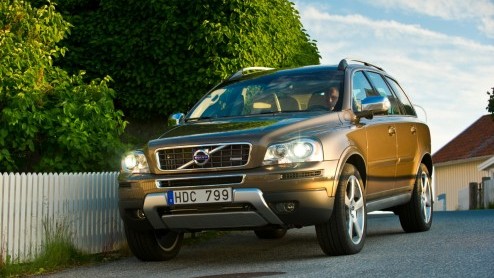 Volvo maakt de prijzen van de XC90 voor modeljaar 2012 bekend. De 3.2 liter zescilinder is 5000 euro in prijs gezakt, de diesels zijn marginaal duurder geworden.