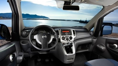 Ruimte nodig? Nissan heeft nu de Evalia, een gezinsbusje met een vanafprijs van slechts 19.564 euro. Verkrijgbaar als vijf- en zevenzitter, met een 1.6 benzine of 1.5 diesel.
