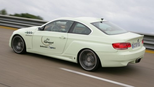 Dat gas ofwel LPG niet alleen bedoeld is om op te koken, wisten we wel. AC Schnitzer bewijst nog eens dat deze brandstof niet alleen voor zakelijke (file)rijders is bedoeld. Men neme een BMW 3-serie C