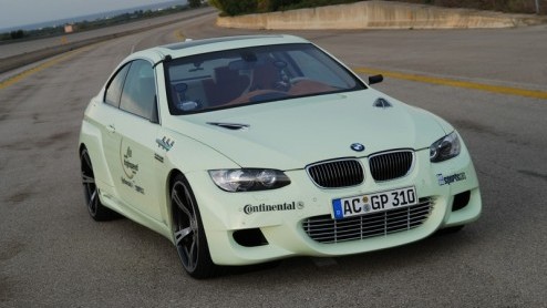 Dat gas ofwel LPG niet alleen bedoeld is om op te koken, wisten we wel. AC Schnitzer bewijst nog eens dat deze brandstof niet alleen voor zakelijke (file)rijders is bedoeld. Men neme een BMW 3-serie C