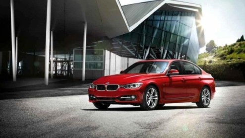 De nieuwe BMW 3 Serie is bijna onthuld. Als voorafje geeft BMW alvast de eerste details en specificaties vrij. Kern van het woord: sportiever, zuiniger en louter turbomotoren. In februari staat het ni