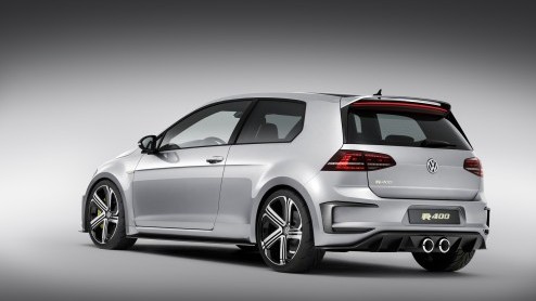 Golf R 400 met 400 pk is door Volkswagen gepresenteerd op de Auto Show in Peking.