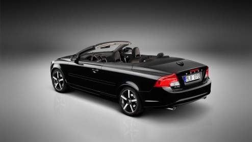 Op de Los Angeles Auto Show presenteert Volvo de C70 Inscription, een speciaal uitgevoerde met exclusieve details.