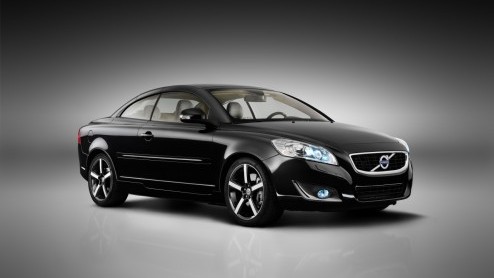 Op de Los Angeles Auto Show presenteert Volvo de C70 Inscription, een speciaal uitgevoerde met exclusieve details.