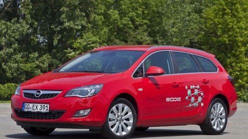Rijden op LPG: minder vermogen, minder bagageruimte en duurder onderhoud. Het zijn volgens Kees Goudberg van Stichting Autogas Nederland hardnekkige misvattingen. Na een dip in 2009 en 2010 is rijden
