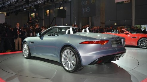 We laten je graag nog even nagenieten van de Autosalon in Parijs in beeld en video. Welke primeurs mag je niet gemist hebben?
