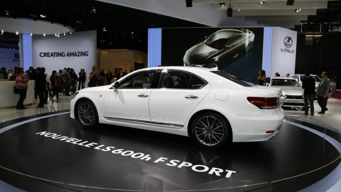 We laten je graag nog even nagenieten van de Autosalon in Parijs in beeld en video. Welke primeurs mag je niet gemist hebben?