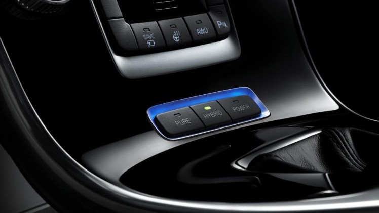 Boek een proefrit in de Volvo V60 Twin Engine en lease de Zweedse plug-in hybride in 2016 met 15% bijtelling. We geven je 5 redenen om te kiezen voor de V60 plug-in hybrid.