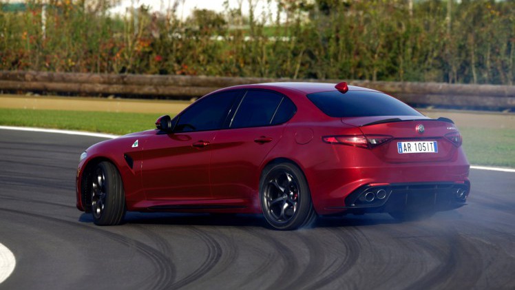 We geven 5 redenen waarom de Alfa Romeo Giulia een voltreffer is in het premium segment van de sportsedans.