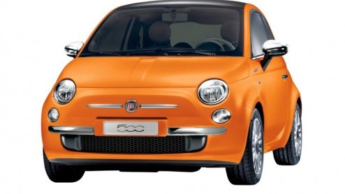 De Fiat 500 blijft aandacht trekken. Op de AutoRAI toont het merk nieuwe nog niet eerder in Nederland getoonde versies van de Fiat 500. De Fiat 500 NL in feloranje en de Concept 500 Coup Zagato die i
