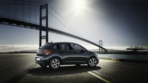 De Citron C3 en DS3 gaan binnenkort ook aan de driecilinder. Het franse duo kan rekenen op een 1.2 liter motor met 82 pk, die zuinig genoeg is om in aanmerking te komen voor alle fiscale voordelen. P