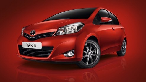 Toyota heeft de eerste fotos van de nieuwe Yaris de wereld rond gestuurd. De nieuweling komt vanaf het vierde kwartaal naar ons land, maar kan al medio juli worden besteld. Van de nieuwe Yaris komt o