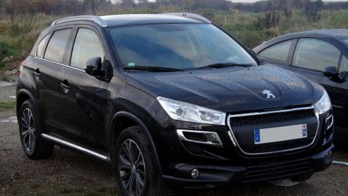 Eind september maakte Citroen de geboorte van de C4 Aircross bekend. De nieuwe crossover staat dit voorjaar in Genve (en bij de dealer!) maar is ook al in het wild gespot. Daardoor kunnen we nu ook e