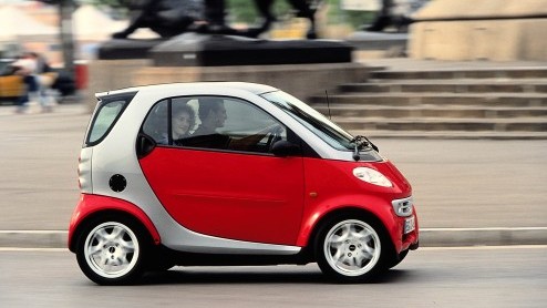 Je hoort het wel eens vaker: een auto die zijn tijd vooruit is geweest. Zo'n oordeel wordt meestal gegeven aan een auto die niet op het succes heeft mogen rekenen ten tijde van zijn levenscyclus, of a