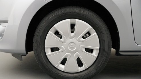 Mitsubishi's eerder gepresenteerde Global Small Concept krijgt vorm. In Tokyo staat binnenkort het productiemodel te schitteren als Mirage. Dit model is mogelijk ook voor Europa bestemd en gaat in ied