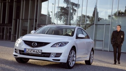 Mazda heeft zich als doel gesteld om alle modellen in 2015 gemiddeld 30% minder brandstof te laten verbruiken. Om dit kracht bij te zetten presenteert het merk een nieuwe techniek.