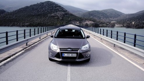 Fords nieuwe Focus is een feit. Strategie? En auto voor de hele wereldmarkt, veel slimme en veilige features, zuinige Ecoboost motoren en niet te missen Kinetic looks. Is de nieuwe Focus nog wel zoa