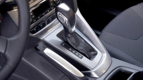 Fords nieuwe Focus is een feit. Strategie? En auto voor de hele wereldmarkt, veel slimme en veilige features, zuinige Ecoboost motoren en niet te missen Kinetic looks. Is de nieuwe Focus nog wel zoa