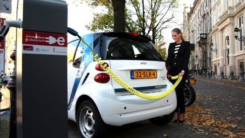 Het naderend einde van 2011 is een goed moment om terug te blikken. Wat hebben de automerken ons dit jaar zoal gebracht? En wat zit er voor 2012 aan nieuwkomers in het vat? Een overzicht vanaf Lotus t