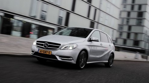 Door het verlagen van de CO2-uitstoot blijft de nieuwe Mercedes B-Klasse met dieselmotor ook na 1 juli in aanmerking komen voor 20% bijtelling. Wie niets met bijtelling van doen heeft en lekker wil op