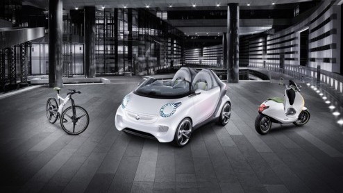 Smart neemt een bijzondere conceptcar mee naar Genve; de forspeed. De luchtige tweezitter is elektrisch aangedreven en toont mogelijk het design van de nieuwe generatie fortwo.