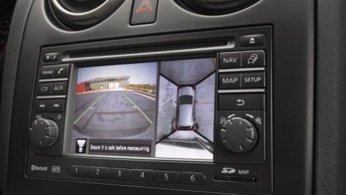 De nieuwe 1.6 dCi van Renault bereikt nu ook de modellen van alliantiepartner Nissan. De Qashqai en Qashqai+2 zijn de eersten van deze nieuwe zuinige 130 pk diesel worden voorzien. Ook doet de Around