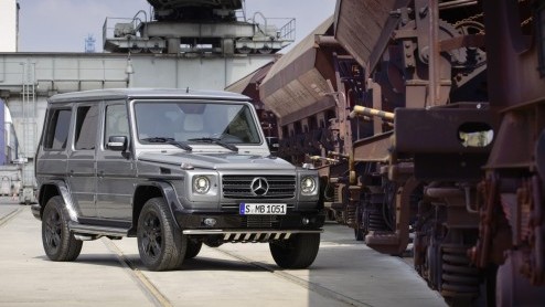 Oudgediende Mercedes-Benz G-Klasse staat weer even in de picture. Het iconische model dat al 32 jaar op de markt is wordt verkrijgbaar als BA3 Final Edition en Edition Select en is in beide gevall