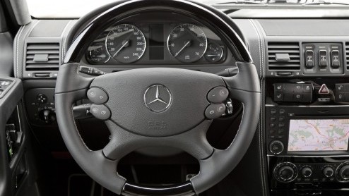 Oudgediende Mercedes-Benz G-Klasse staat weer even in de picture. Het iconische model dat al 32 jaar op de markt is wordt verkrijgbaar als BA3 Final Edition en Edition Select en is in beide gevall