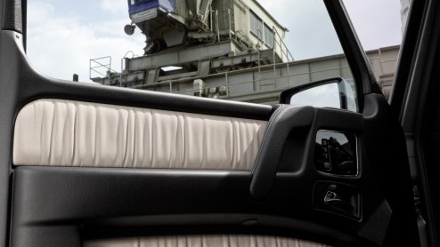 Oudgediende Mercedes-Benz G-Klasse staat weer even in de picture. Het iconische model dat al 32 jaar op de markt is wordt verkrijgbaar als BA3 Final Edition en Edition Select en is in beide gevall