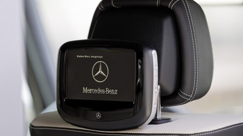 Oudgediende Mercedes-Benz G-Klasse staat weer even in de picture. Het iconische model dat al 32 jaar op de markt is wordt verkrijgbaar als BA3 Final Edition en Edition Select en is in beide gevall