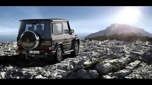 Oudgediende Mercedes-Benz G-Klasse staat weer even in de picture. Het iconische model dat al 32 jaar op de markt is wordt verkrijgbaar als BA3 Final Edition en Edition Select en is in beide gevall