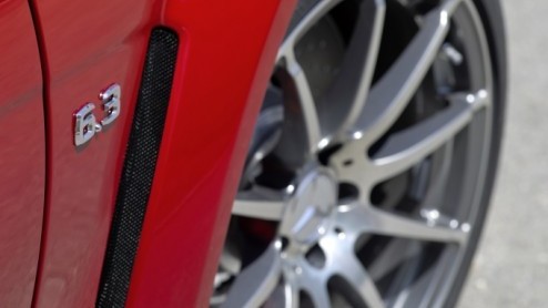 Mercedes heeft vandaag de krachtigste C-Klasse onthuld. Het is de nieuwe C 63 AMG Coup Black Series met  hou je vast  517 pk en de nodige extra technische verfijning. Een feestje voor de echte stuu