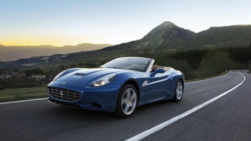 De vernieuwde lichtere versie van de Ferrari California zal tijdens de komende autosalon van Genve voor het eerst aan het publiek worden getoond. Naast het gewichtsverlies van 30 kilo hebben de Itali