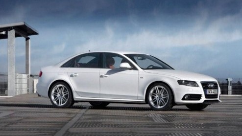 De ANWB stelt in samenwerking met het Wereld Natuurfonds en de Stichting Natuur en Milieu elk kwartaal een top10-lijst van zuinige autos op. De Audi A3 1.4 TFSI S tronic en de kersverse Audi A4 2.0 T