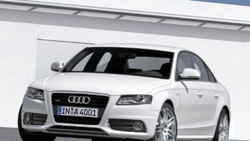Het nieuws van de IAA stroomt binnen. Dit keer kort maar krachtig nieuws uit Duitsland. Audi heeft prijzen van de nieuwe A4 bekend gemaakt, die in november al bij de dealers staat.