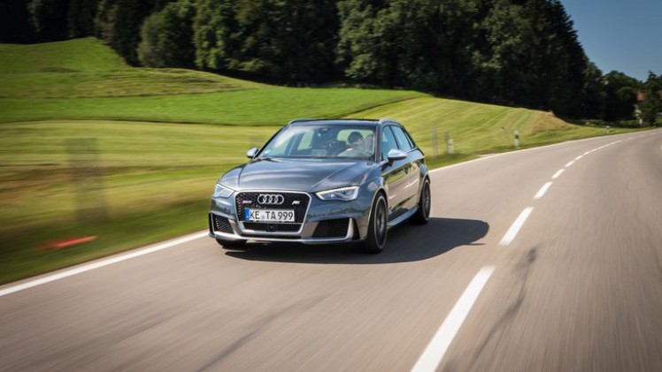 Even was het de heetste hatchback, Audi?s RS3 met 367 pk, voordat hij afgetroefd werd door de Mercedes-AMG A 45 met 381 pk. ABT brengt hem weer naar de top: 430 pk en 530 Nm.