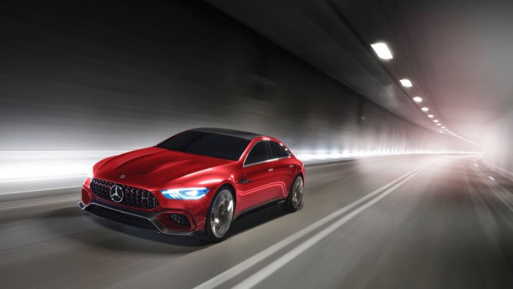 De Mercedes-AMG krijgt er een broertje bij. AMG heeft de GT Concept onthuld, een sedanversie met hybrideaandrijving en een gecombineerd vermogen van 816 pk.