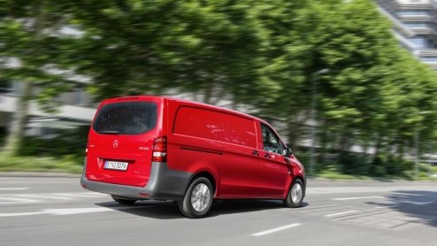 Nieuwe Mercedes Vito is onthuld en komt eind 2014 op de markt met voor-, achter- of vierwielaandrijving.