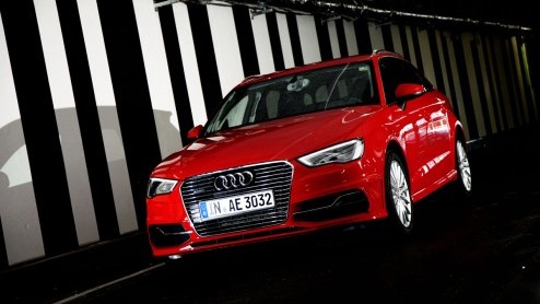 Audi A3 e-tron plug-in hybride. Rijtest
