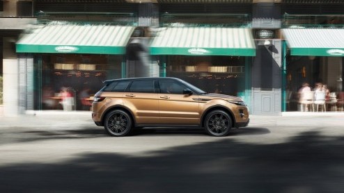 Land Rover introduceert twee aantrekkelijke Business Editions voor de Range Rover Evoque. De Pure Business Edition en de Dynamic Business Edition.