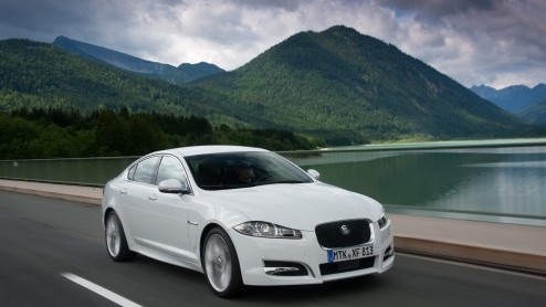 Jaguar komt met drie aantrekkelijke Option Packs voor de XF en XF Sportbrake, het Comfort Pack, het Sport Pack en het Tech Pack.