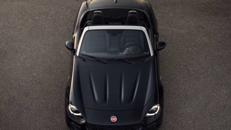 Abarth onthult in 2016 de Abarth 124 Spider en 500X crossover.